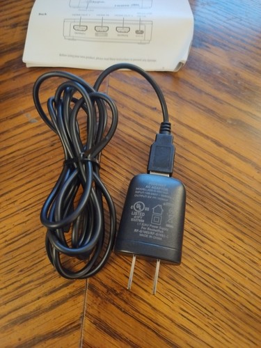Rocketfish - 2-Output HDMI Splitter with 4K at 60Hz and HDR Pass-Through - Black - Picture 6 of 8