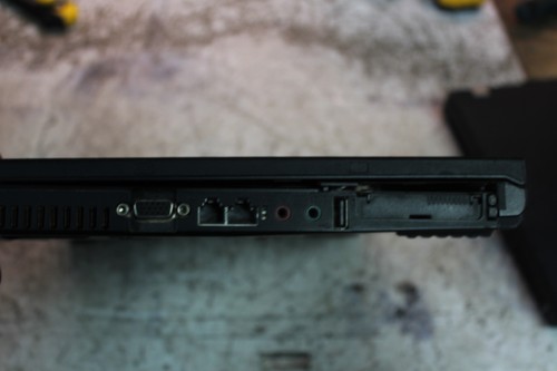 IBM THINKPAD T60 INTEL CPU T2400 1.83GHZ 3GB RAM NO HDD FOR PARTS - Foto 8 di 10