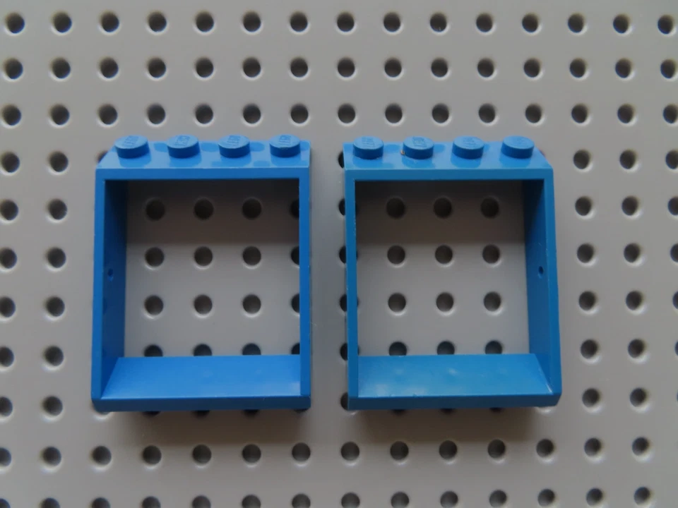 Lego 2 x Schrägfenster Dach  4447  blau 4x4x3 - Bild 1 von 1