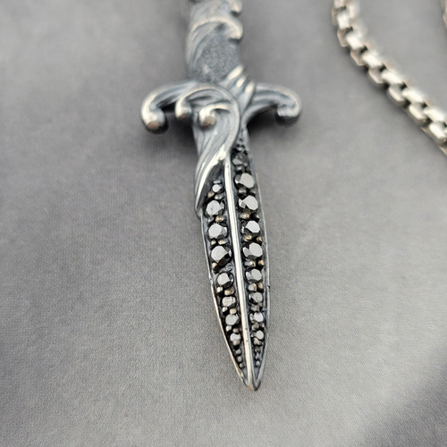 Colgante David Yurman Daga Onda Diamante Negro Plata Esterlina y Diamante con Cadena de 20 pulgadas - Imagen 3 de 10