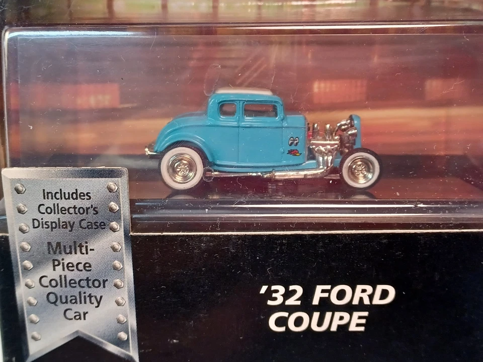 Hot Wheels Black Box Collectibles '32 Ford Coupe Turquoise #20287 c.1998 - Image 2 of 4