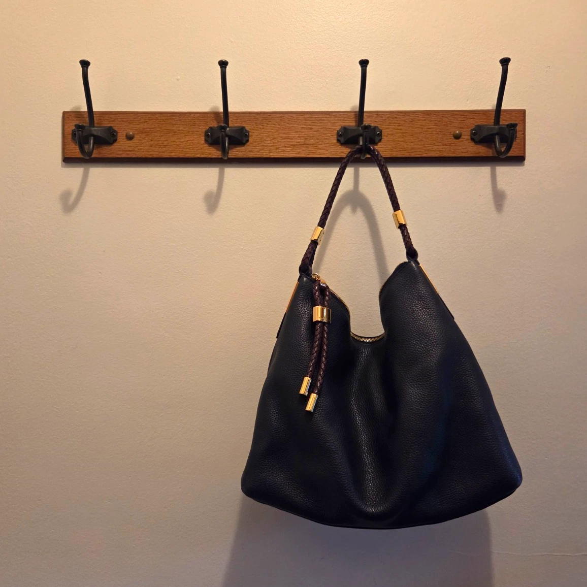 Michael Kors Women's Hobo Bags Black Bags & Handbags for Women for