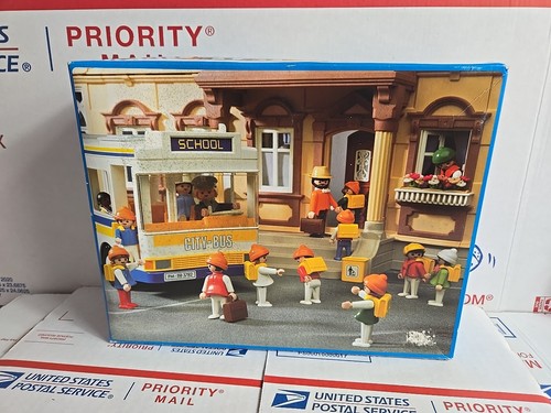Playmobil #3522 Classroom 1992 Original Unopened RARE Collectors Item - Picture 3 of 23