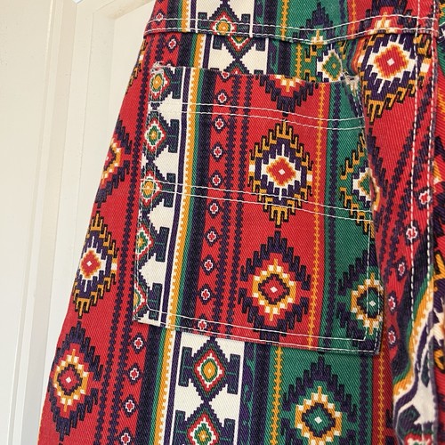 Vintage A-Klasse Damen 6 bunte Jeansshorts Südwesten Azteken lange Schrittlänge 15” - Bild 8 von 10