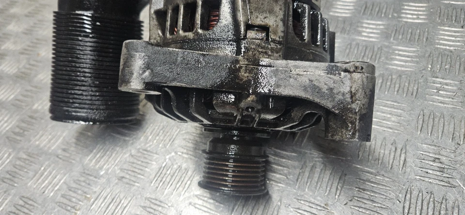 Alternador BMW 320I E46 2002 2.2 gasolina Valeo 7 501 502 - Imagem 3 de 4