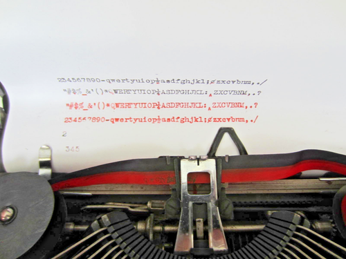 40s Remington Envoy portable typewriter cleaned serviced fully functional w case - Picture 4 of 13
