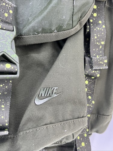 🔥Nike One Off Green Military Style Rucksack Backpack 🔥🔥 - Picture 5 of 8