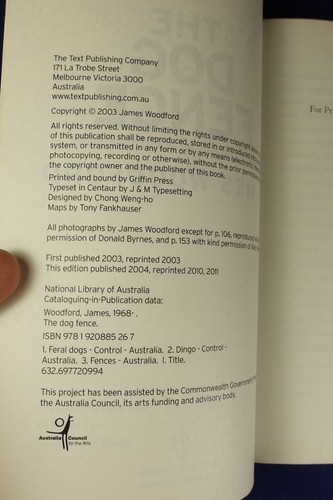 THE DOG FENCE James Woodford A JOURNEY ACROSS THE HEART OF AUSTRALIA med pb book - Picture 4 of 12