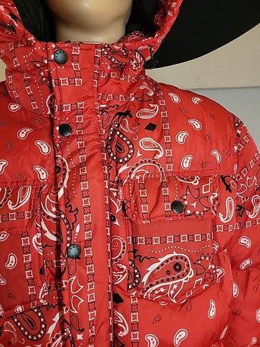 NWT Levi's Mens Hooded Puffer Trucker Jacket Red Bandana XL Polyester MSRP $225  - Picture 4 of 18