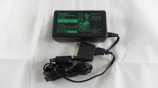 Sony AC Adapter for Clie T/NR70/V/NX60/NX70/NX80/SJ20/SJ22/SJ30 PEGA-AC10