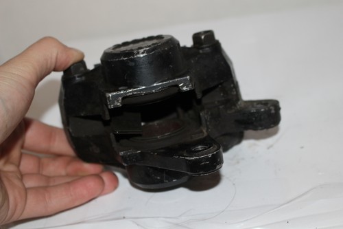 1983 SUZUKI GS550 E FRONT BRAKE CALIPER (SBC206) - Picture 6 of 6