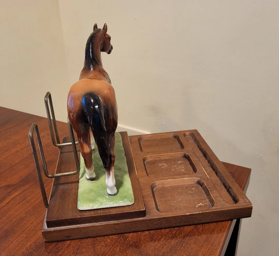 Bandeja organizadora de correo de escritorio de madera vintage con caballo de cerámica 9x7 ÚNICA Foto 4 de 4