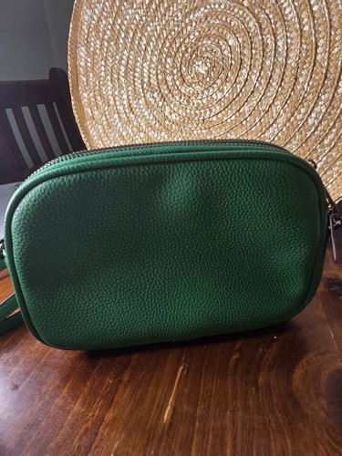 pre loved bags - Picture 3 of 12