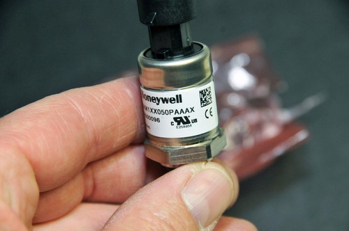 Honeywell PX2AM1XX050PAAAX Pressure Sensor NEW! - Picture 4 of 7
