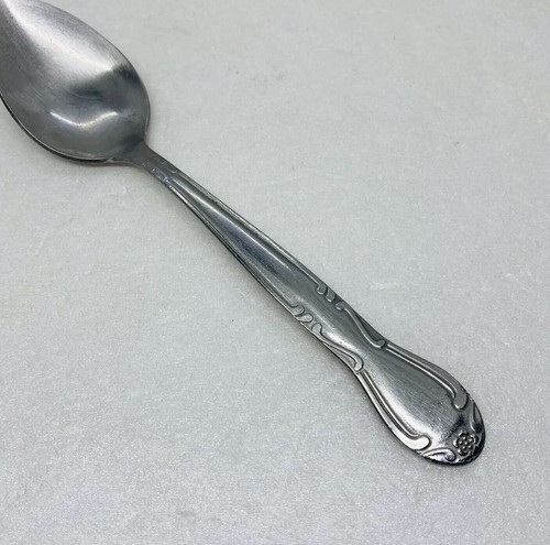 Vintage Oneida Soup Spoon 6.25” Rose Handle 7pcs China 29 - Picture 5 of 10