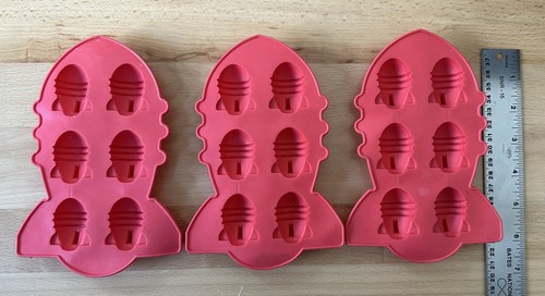 Tiki Style Rocket Ice Cube Tray Mold 3D Shape Maker Bar Party Silicone - Picture 5 of 5