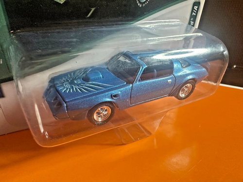 Pontiac Firebird 1980 Johnny Lightning azul brillante polietileno T/A 1:64 fundido a presión LTD - Imagen 2 de 5