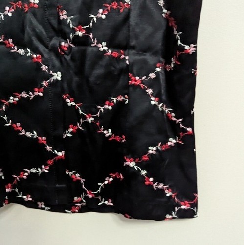 Vintage 90s Y2K XOXO Embroidered Satin Square Neck Tank Top M - Picture 8 of 8