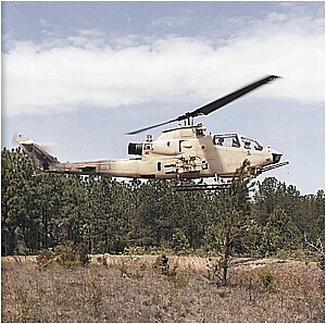 Lüdeke: Bell AH-1 Cobra (Kampfhubschrauber Technik Einsätze Varianten Modellbau) - Bild 2 von 3