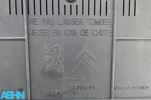 Citroen Peugeot 5008 MK1 BSI04EV K01-00 Fuse Box BSI 967847688001 Boot 2097777-1 - Picture 10 of 10