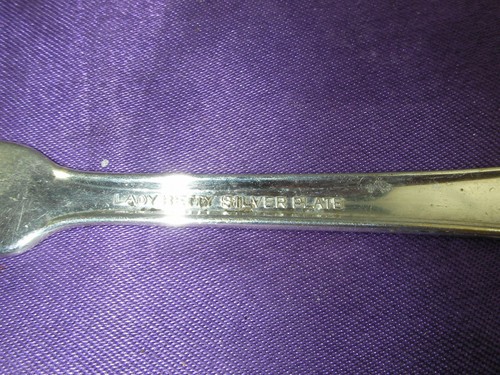 Vintage International Silver Plate Flat Handle Butter Knife Spreader Lady Betty - Picture 3 of 5