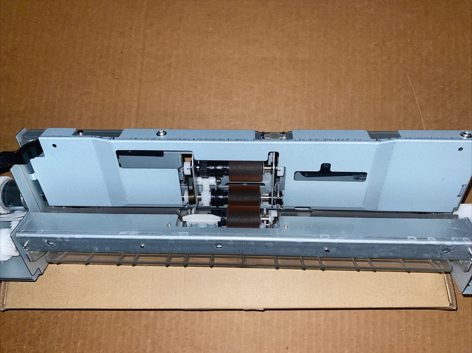 Conjunto de alimentación de papel genuino Konica Minolta A0P0R72000 #1 Foto 3 de 4