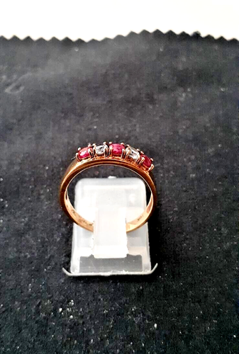 BEAUTIFUL 2/5 CARAT RUBY & 1/4 CARAT WHITE TOPAZ 10K SOLID YELLOW GOLD RING - Picture 5 of 5
