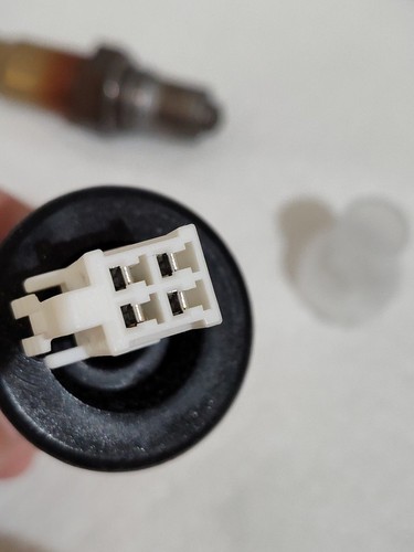 Oxygen sensor (Chrysler) - Picture 4 of 6
