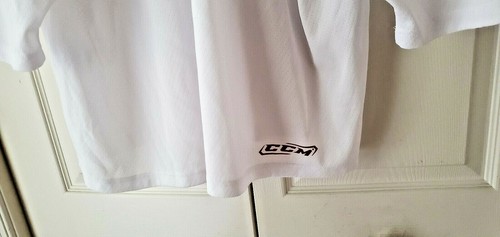 CCM Canadian Men's Size Large Long Sleeve White Hockey Jersey - Picture 7 of 8