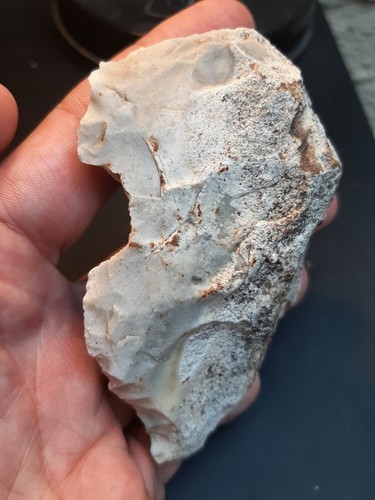 Neolithikum Werkzeug - Toller gekerbter Schaber in Feuerstein - Dordogne Artefakt Frankreich - Bild 8 von 12