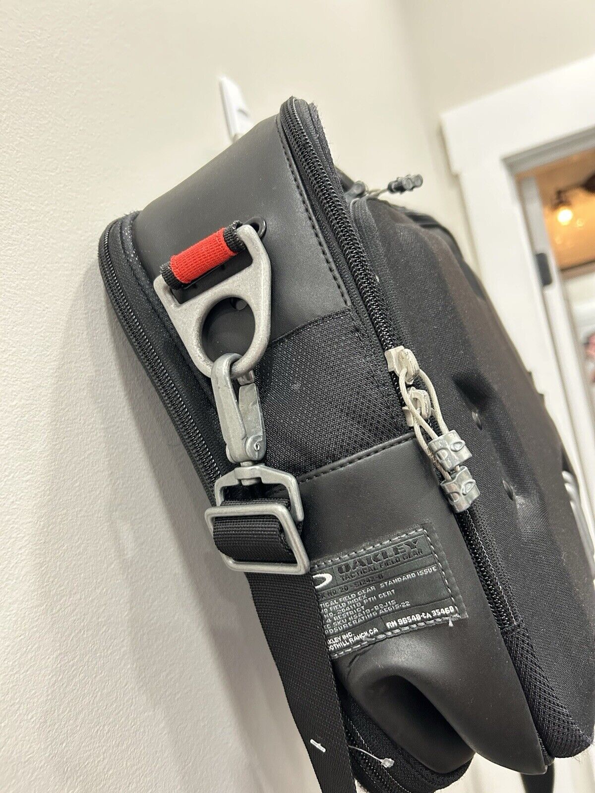 Foto 8 di 16