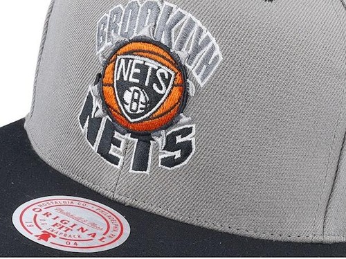 Brooklyn Nets Mitchell & Ness Breakthrough gris/negro Snapback - Imagen 3 de 6