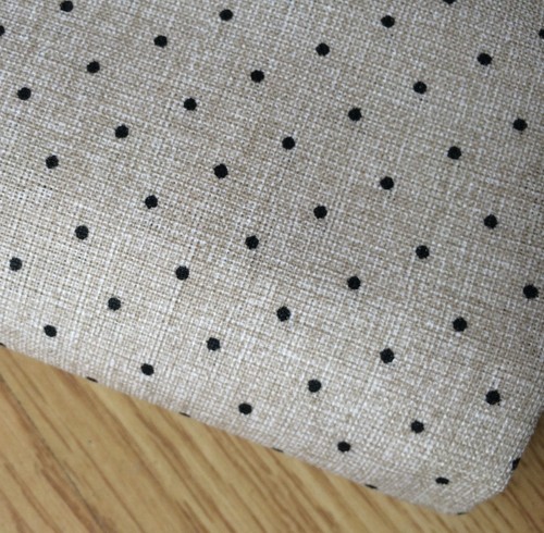 221. Tiny black spots 100% Cotton Fabric. Price per 1/2 metre - Picture 1 of 2