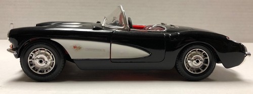 Chevrolet Corvette 1957 1/18 Diecast Majorette - Picture 5 of 9