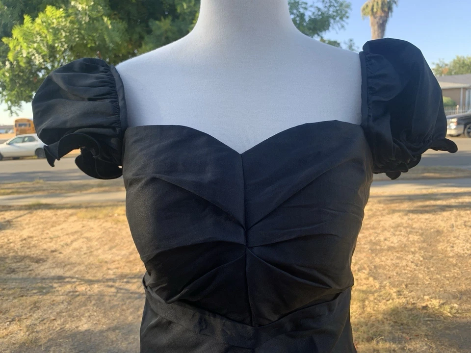 Trajes tradicionales jemeres de Camboya negros de 2 piezas para el torso/falda corta talla. S/M Foto 4 de 4