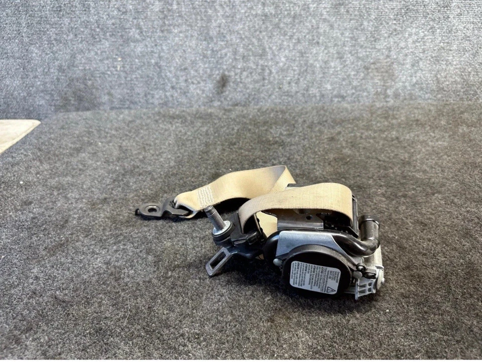 MERCEDES W207 E250 E350 E400 CUPÉ CINTURÓN SEGURIDAD TRASERO DERECHO E IZQUIERDO RETRACTOR OEM Foto 4 de 4