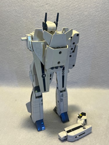 Vintage 1980s Takatoku Macross 1/55 VF-1S Roy Focker Skull Leader – Parts/Repair - Picture 4 of 6