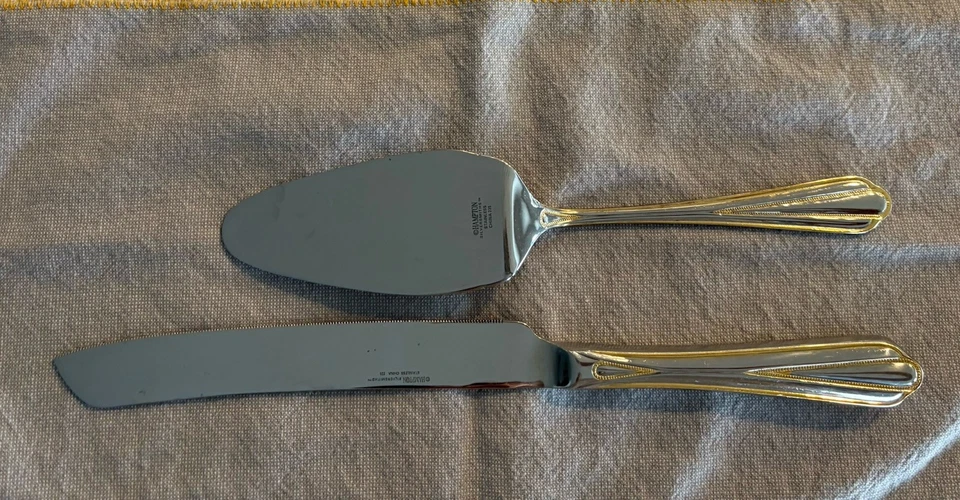 Hampton Silversmiths Stainless W/Gold Accent Wedding Cake/Pie Server And Knife - Image 3 of 4