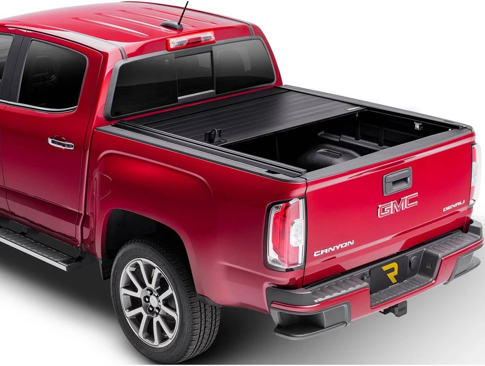 Retrax PRO MX Retractable Tonneau Fits 99-07 1500,2500,3500 Classic 6'6" Bed - Imagem 2 de 4