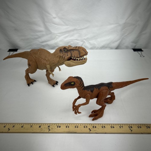 2 Jurassic World Dinosaurier Actionfiguren - "T-Rex & Velociraptor" - Mattel