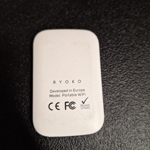 Muama Ryoko 4G-LTE Mobile Broadband Portable Wireless WiFi Router - Photo 3/3