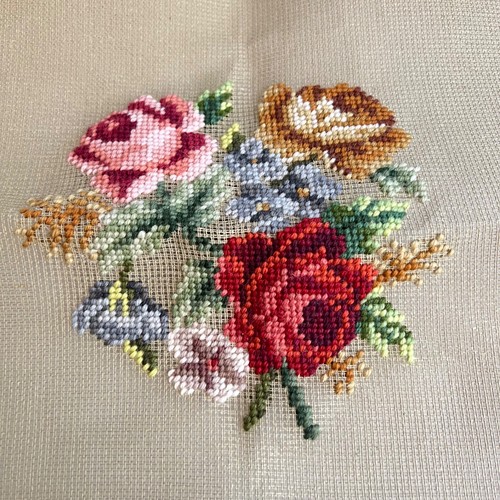 Vintage Ready to Finish Floral Needlepoint Set of 2 Different Different Flowers - Picture 2 of 12