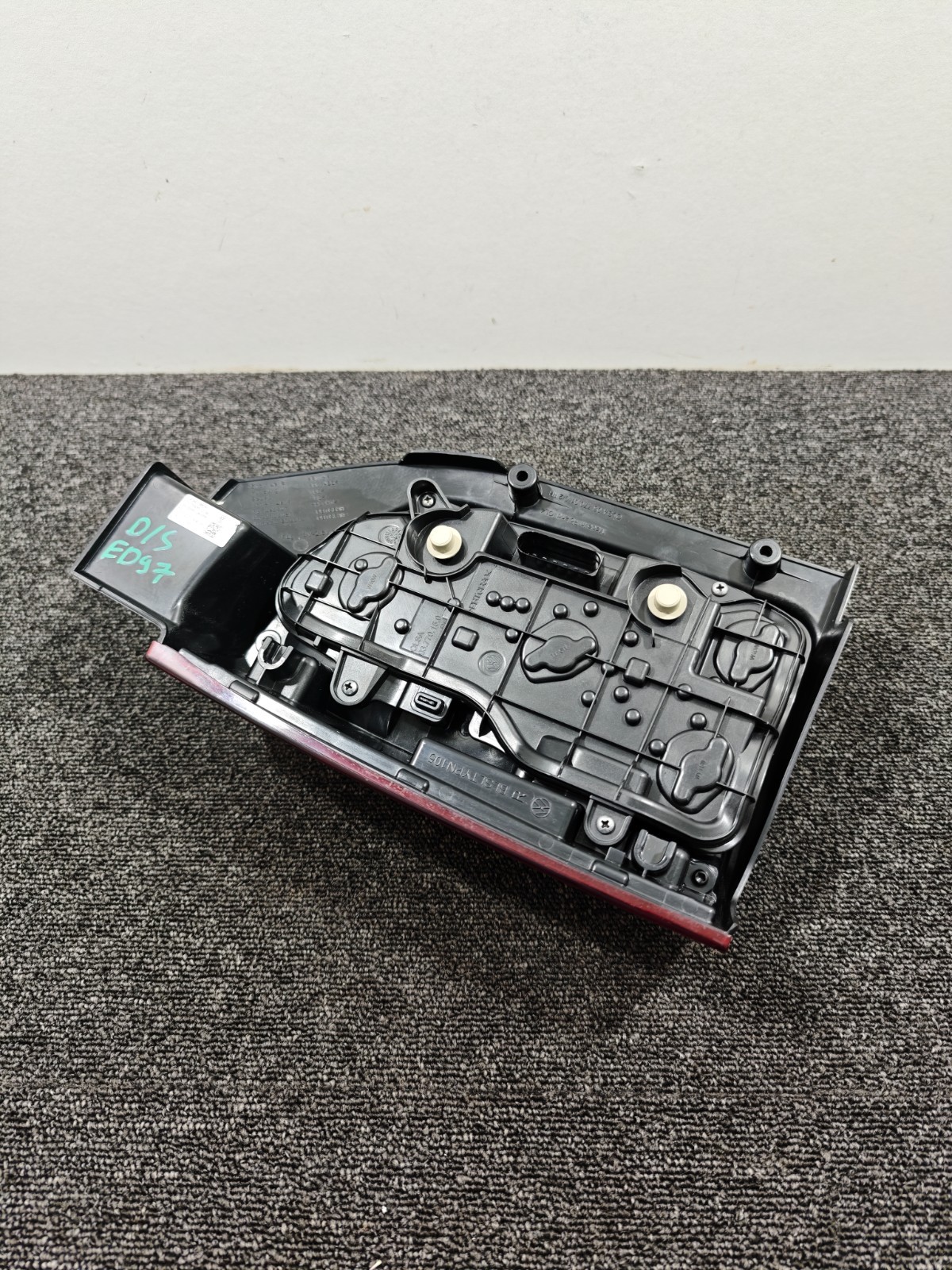 Picture 5 of 9