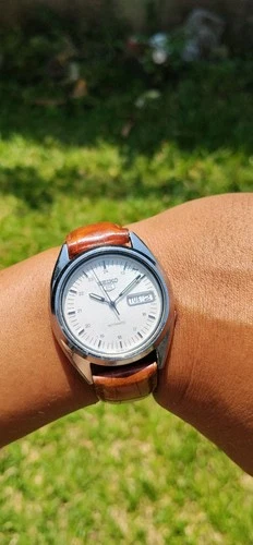 Seiko 5 7S26-3040 Automatic Day-Date White Textured Dial Vintage Watch