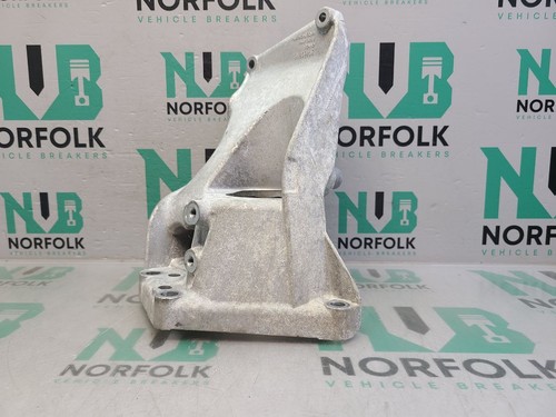 VOLVO XC40 B4 Engine Mount Casting 31460810 - Picture 2 of 17