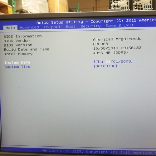 Bosch Divar IP 3000 32-Channel 4-Bay Front-Swap Mini Tower DIP-3040-00N *No HDD* - Picture 6 of 8