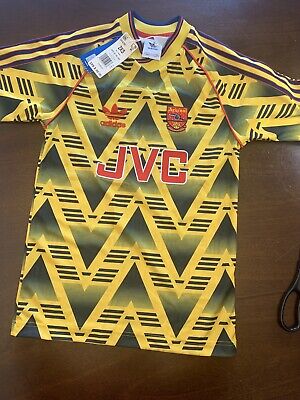 1991-1993 Arsenal Adidas Bruised Banana Modern Reissue Away Shirt BNWT -  Marketplace, Classic Football Shirts, Vintage Football Shirts, Rare  Soccer Shirts, Worldwide Delivery, 90's Football Shirts