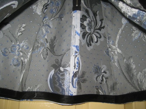 Cue skirt size 14 - Picture 2 of 5