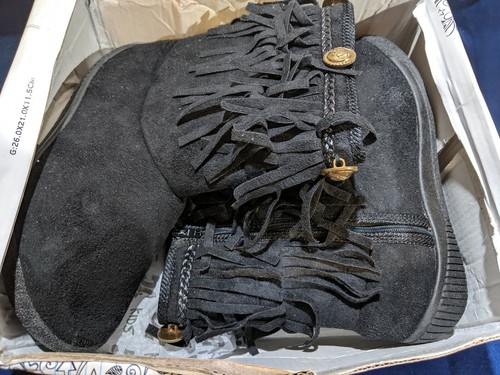 Journee Kids 'Anza' Round Toe Fringed Boots Size 2 Black - Picture 2 of 11