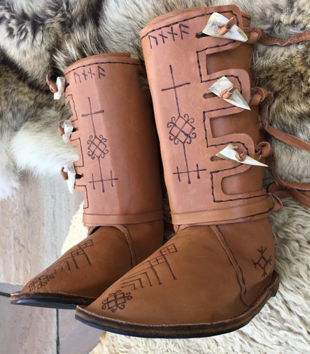 HANDMADE SAMI VIKING STYLE BOOTS with RUNIC SYMBOLS suitable REENACTMENT / LARP - Picture 3 of 14
